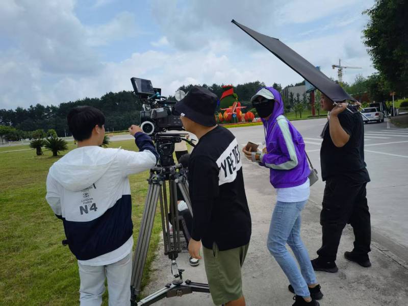 场景赋能，乌马河区TVC拍摄打造品牌沉浸式体验